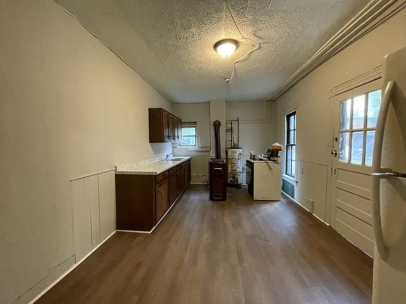 5th image of 1106 Pierce St #1