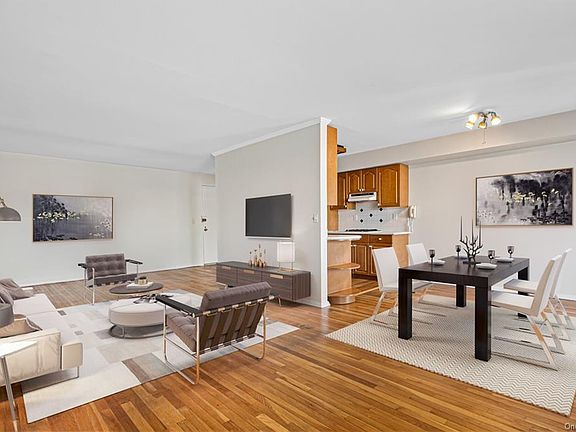 5th image of 103 Gedney St APT 6K