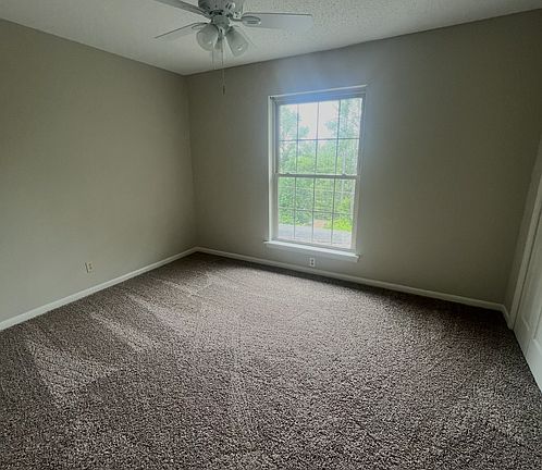 3rd image of 1009-1115 W Scenic Dr N #1107