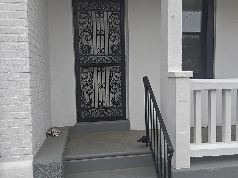 6639 Crowson St — Photo 7
