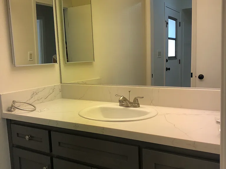 9112 Hoxie Ct — Photo 5