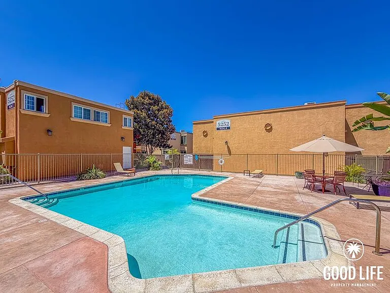 5252 Balboa Arms Dr #222 — Photo 16