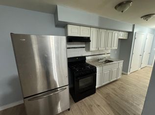 267 Park Ave APT 3C, East Orange, NJ 07017