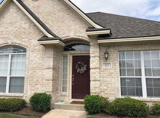 123 Fraternity Row, College Station, TX 77845