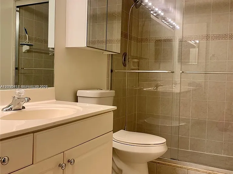 529 E Sheridan St #1021 — Photo 19