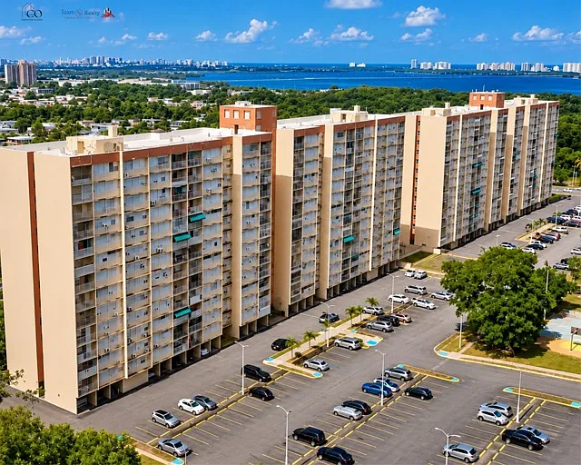 Condominio Torres De Cervantes | San Juan, Puerto