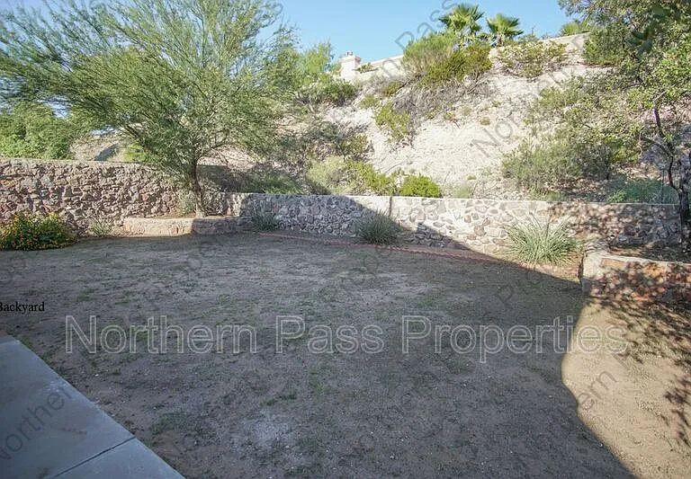 1516 Cherokee Ridge Dr — Photo 25