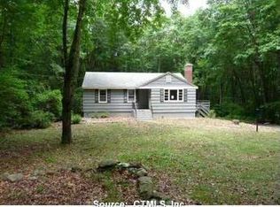 235 Moxley Rd, Uncasville, CT 06382