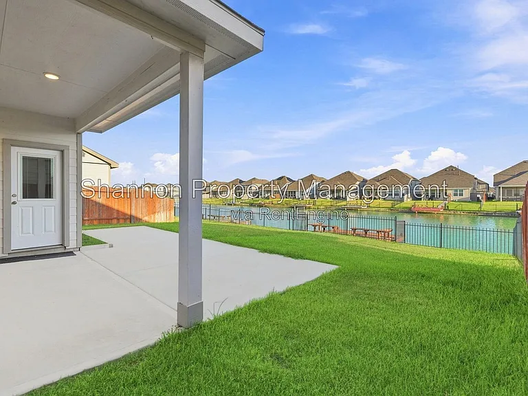 24703 Signorelli Way — Photo 38