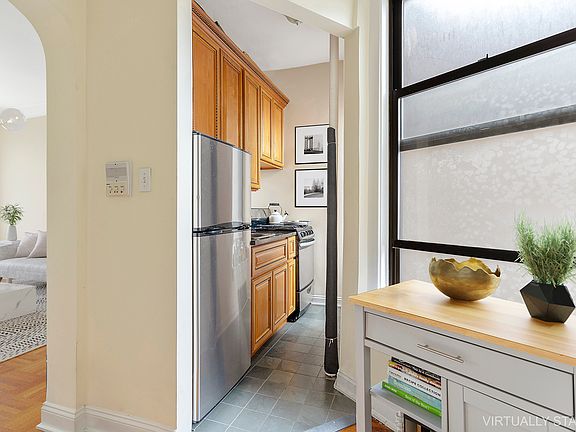 2nd image of 317 E 18th St #4/A