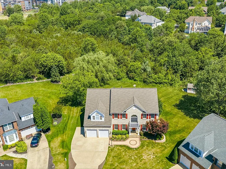 21916 Bellair Ct — Photo 45