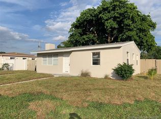 2336 West Dr, West Palm Beach, FL 33409