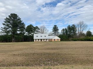 11451 Road 836, Philadelphia, MS 39350