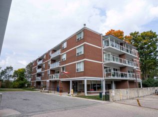 18 Spruce Street, Cambridge, ON N1R 4K1