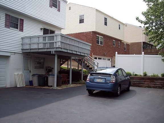 4th image of 1828 Gina Dr