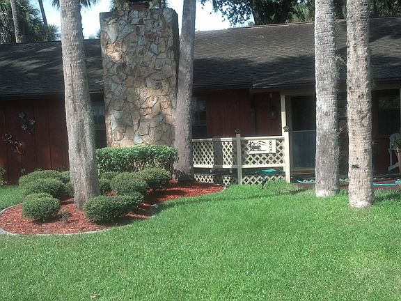 Another view of the porch