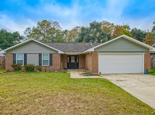 313 Lake Erie Dr, Slidell, LA 70461