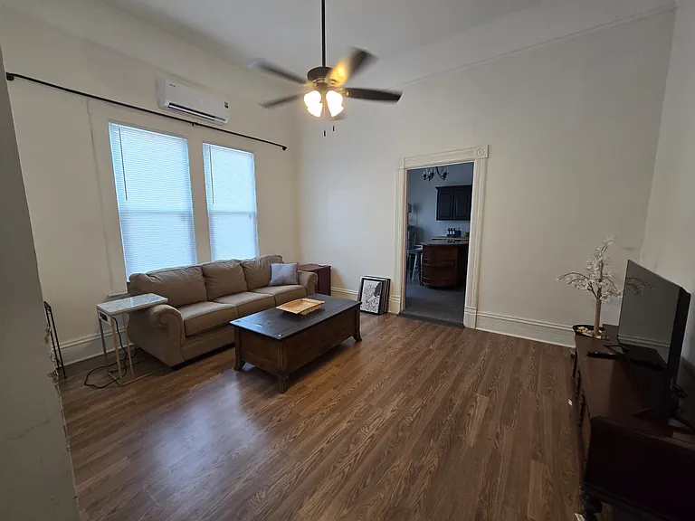 1834 Highland Ave — Photo 13