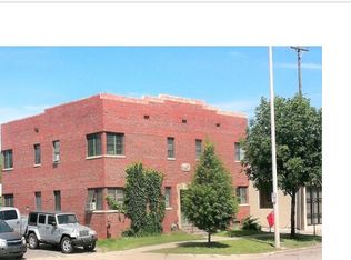 227 S 17th St, Lincoln, NE 68508