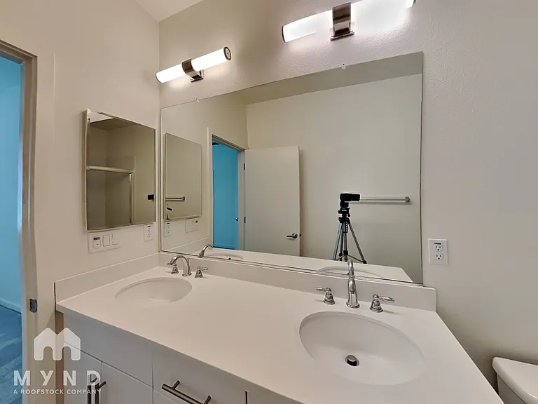 236 Log Pond Ln — Photo 9