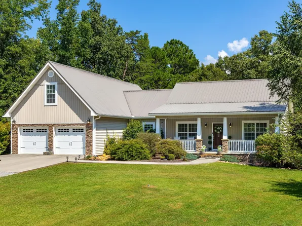 901 Osment Rd SE, Cleveland, TN 37323