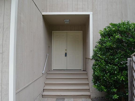 2nd image of 5534 S Brookwood Dr