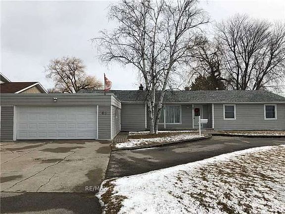 4th image of 45 Bruce Ave