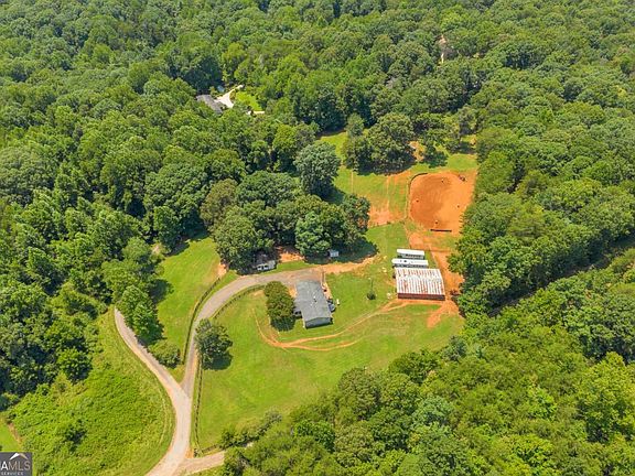 2nd image of 793 Soapstone Rd