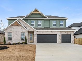 520 Apollo Dr, Centerton, AR 72719