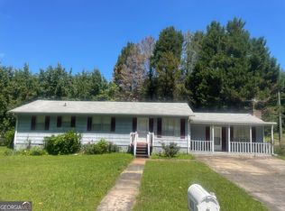 1028 Dixie Dr, Jonesboro, GA 30236