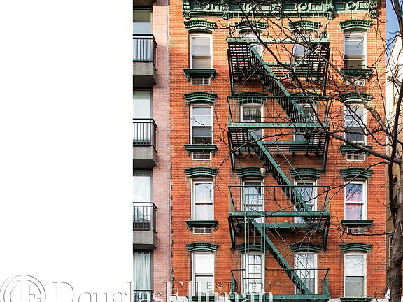 3rd image of 645 E 11th St APT 5A