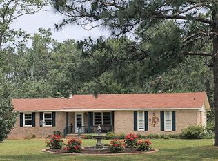 220 Falcon Dr, Lexington, SC 29073