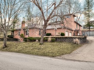 19 Allendale Ln #1, Terre Haute, IN 47802