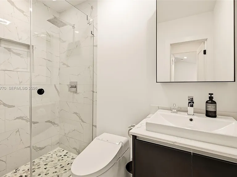 436 NE 88th St — Photo 38