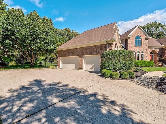 3rd image of 9030 Terwilligersridge Dr