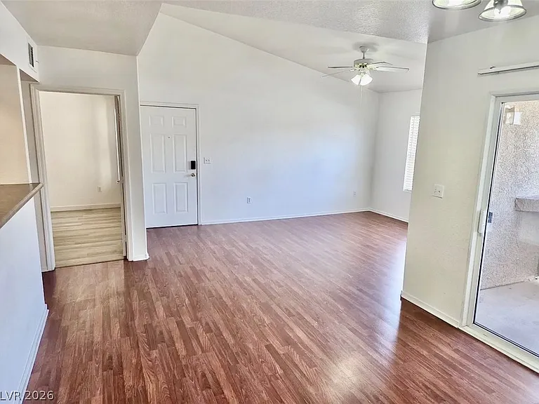 6650 W Warm Springs Rd #2075 — Photo 4