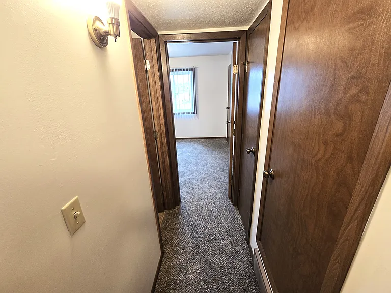 2108 N Cotner Blvd — Photo 6