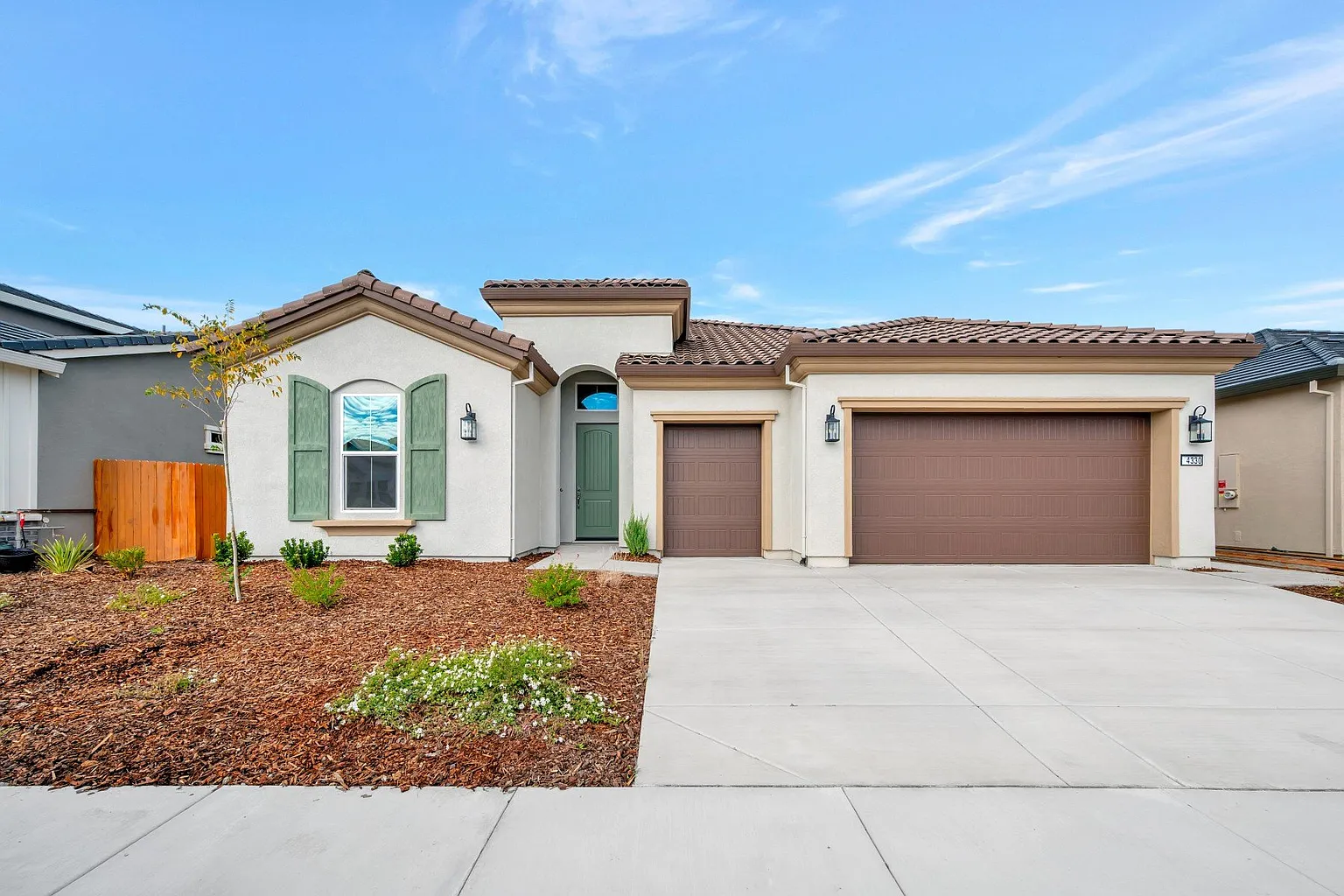 4330 Hooded Crow Cir photo 1