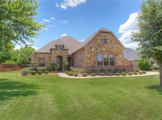 813 Falls Creek Ct, Burleson, TX 76028
