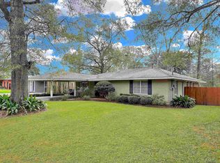 8236 Thurman Dr, Baton Rouge, LA 70806