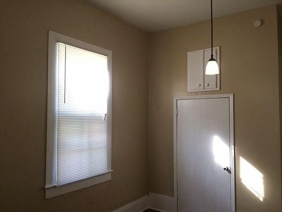 4th image of 2720-22 2nd St