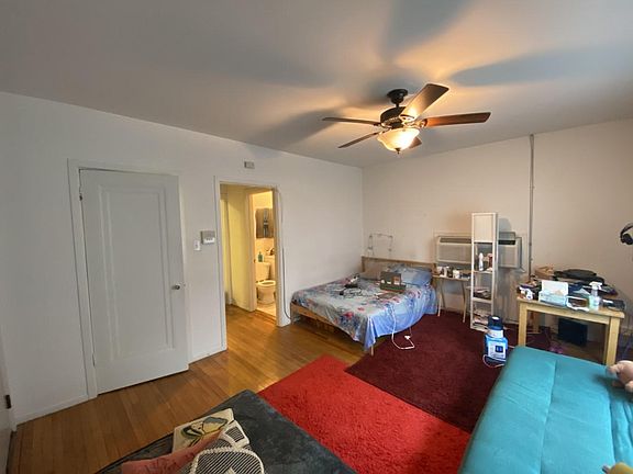 4th image of 5531 N Kenmore Ave #2