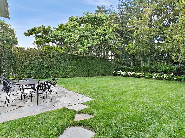 20 Pleasant Ln — Photo 10