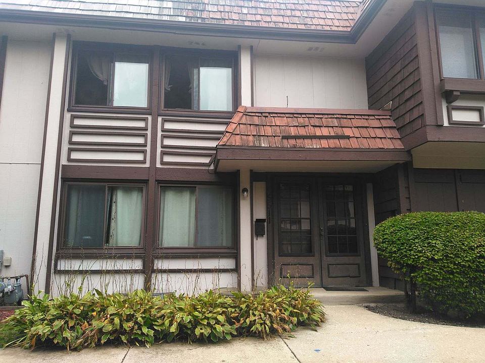 1st image of 5511 Court C