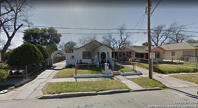 1st image of 218 Pruitt Ave