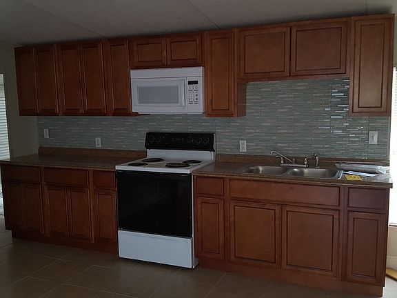 2nd image of 2767 Tropical Lake Dr