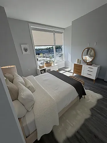 Residences at Sharon Gallery — Photo 49