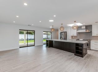 3743 E Garden Dr, Phoenix, AZ 85028