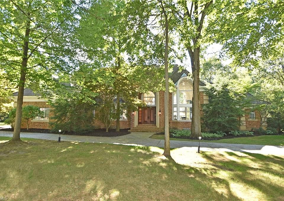 1st image of 6330 Wessington Dr