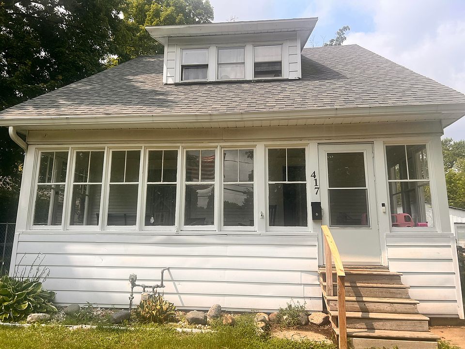 1st image of 417 21st St N